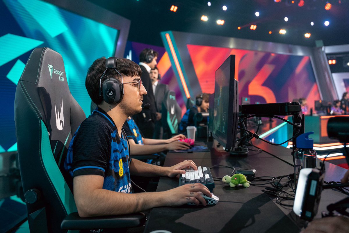 Th3AntonioGG's tweet photo. Mucho mejor pero no suficiente, hay que seguir luchando que quedan 6 partidos, 6 finales.

0-3💙

#WeAreGiantx https://t.co/n9DFNGnog6