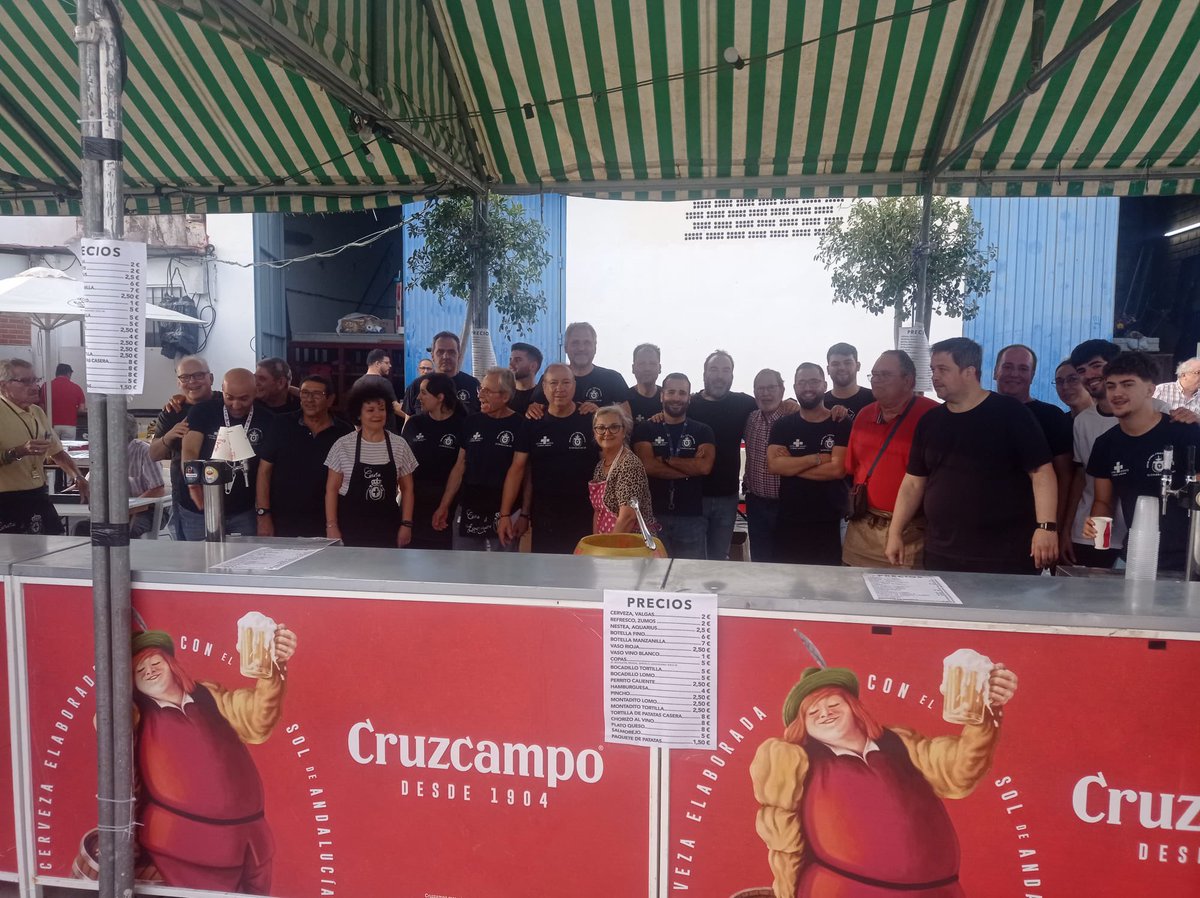 Hermandad del Cristo de Gracia tweet media