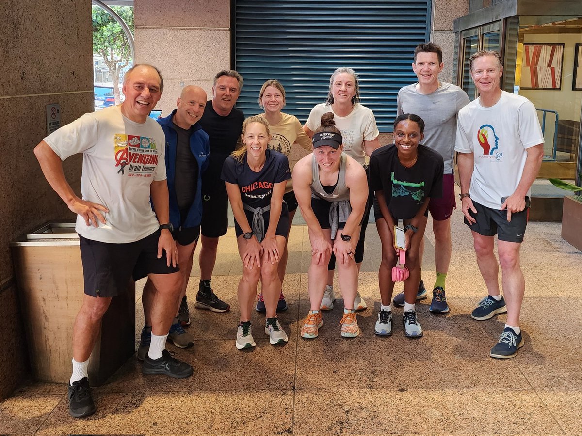 griz1's tweet image. Strong team turnout at 6am today for our #6for6 #Neurotrauma #FunRun tradition! Great way to see the city &amp;amp; catch up with colleagues! Dont miss the official @NNSFunRun tomorrow!! @KatieHunzinger @LBlackwellPhD @drbartnikolson @ngharris0 @UCLABrainSPORT @Neurotrauma @WillStewNeuro