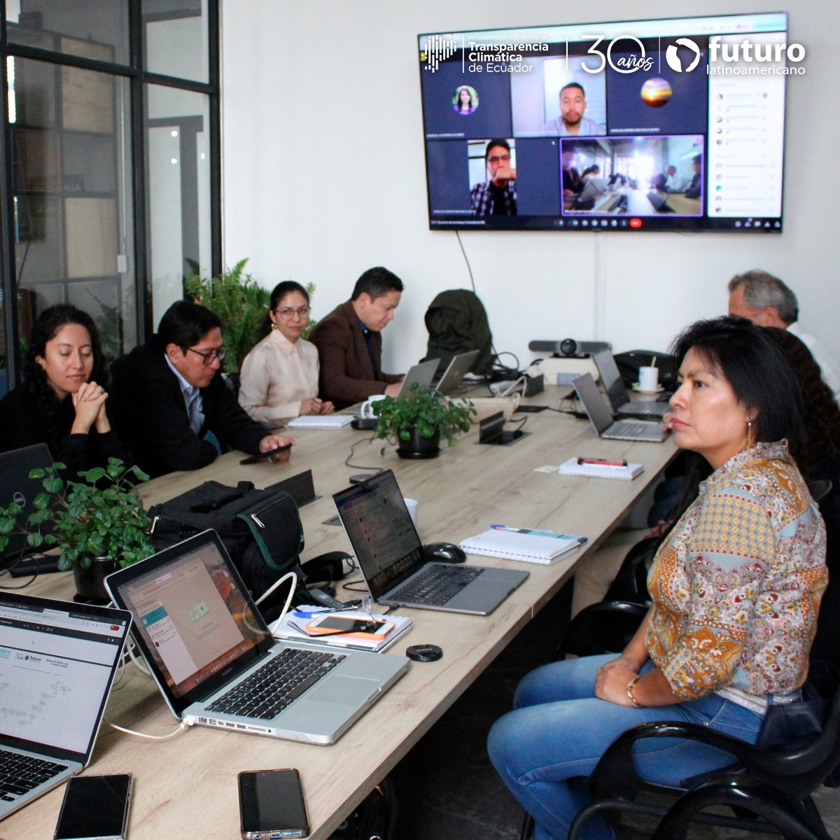 FuturoLatinoame's tweet photo. #Proyecto #CBITEC | @FuturoLatinoame, conjuntamente con el @Ambiente_Ec y la @uazuay, inician el proceso de participación y construcción de capacidades para la transparencia climática en el Ecuador. Se generará una Estrategia de 5 años que asegurará un trabajo continuo. https://t.co/zRcGaoHTrN