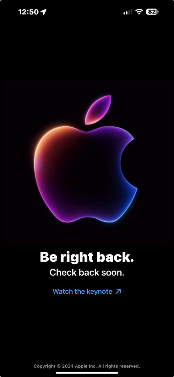 jtrammell's tweet photo. Apple Store is down. https://t.co/mYBzL9mb3q