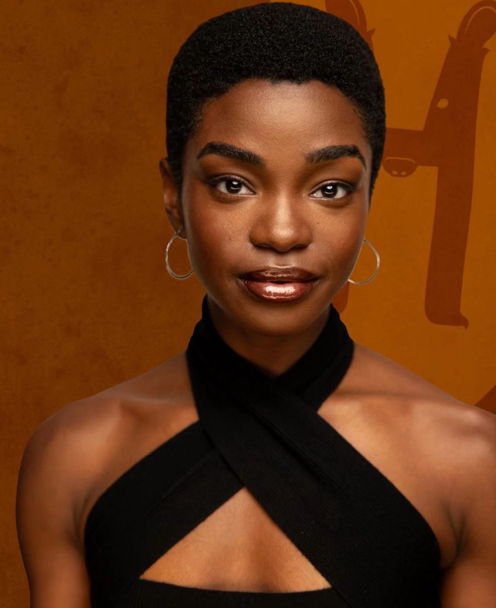 khalidthewriter's tweet photo. My sister, the incomparable Naiya Vanessa McCalla, just joined the Wizarding World of Harry Potter🪄 https://t.co/9Yvhyq7zSI
