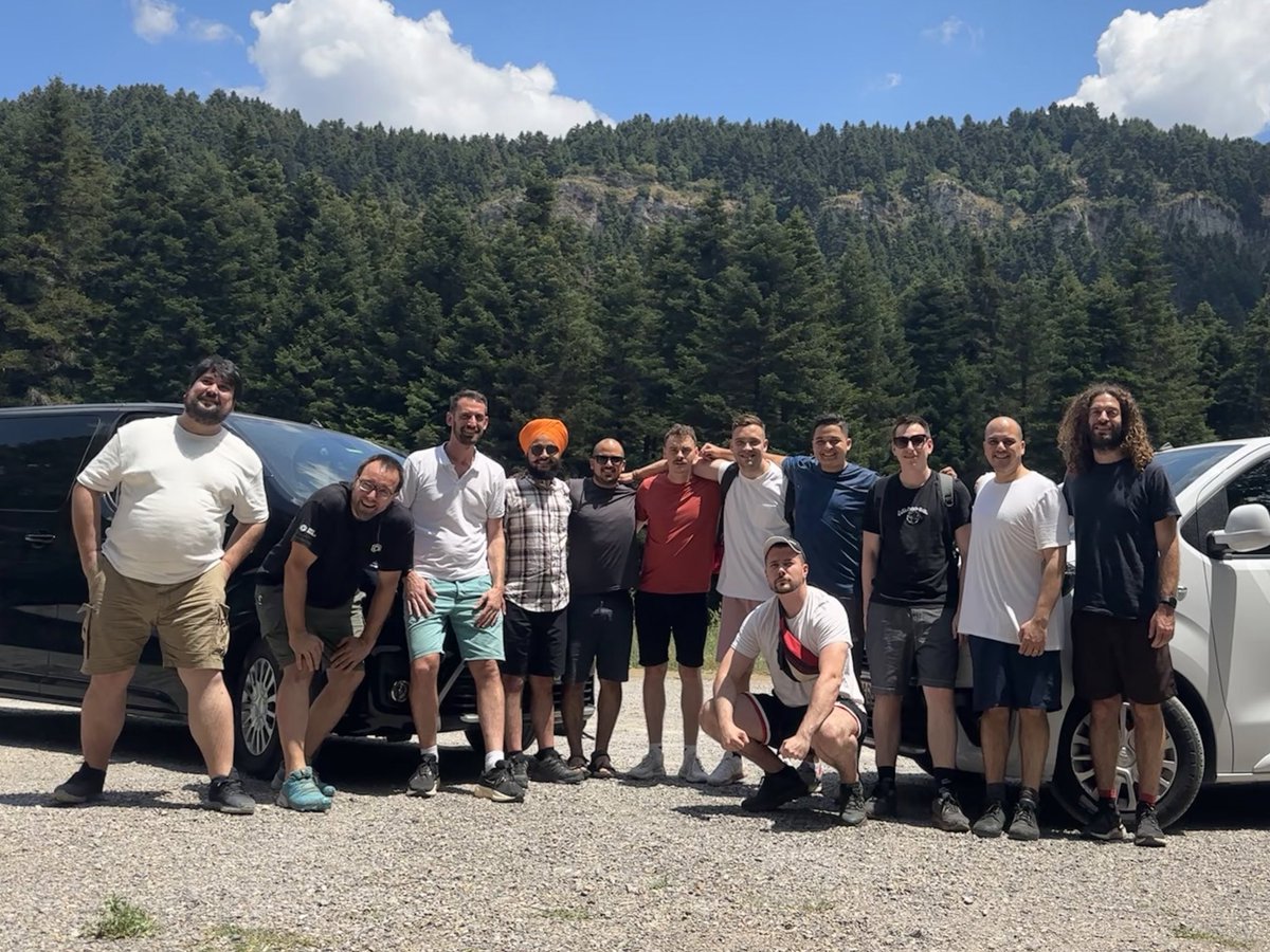 UriGoldshtein's tweet photo. .@TheGuildDev - Greece 2024 🔥
So proud of the group we've created together 👑
No matter what we've already accomplished, its always Day One 🐝 https://t.co/a7p89PMGw0