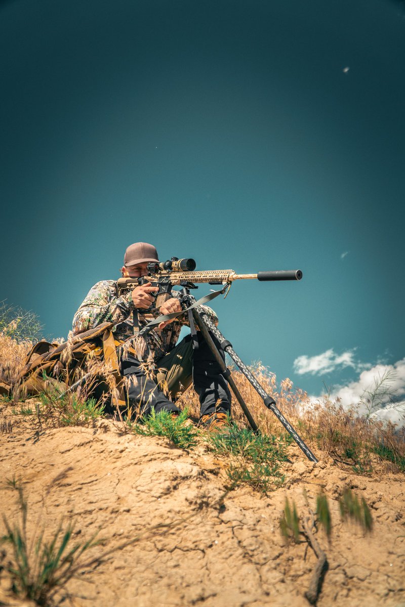 GunsAmerica's tweet image. RRS New TFCX 13 Tripod! Full Video on YouTube!
-
#rrs #reallyrightstuff #tfcx13 #tripod #gunsamerica #hunt365 #hunting #huntinggear