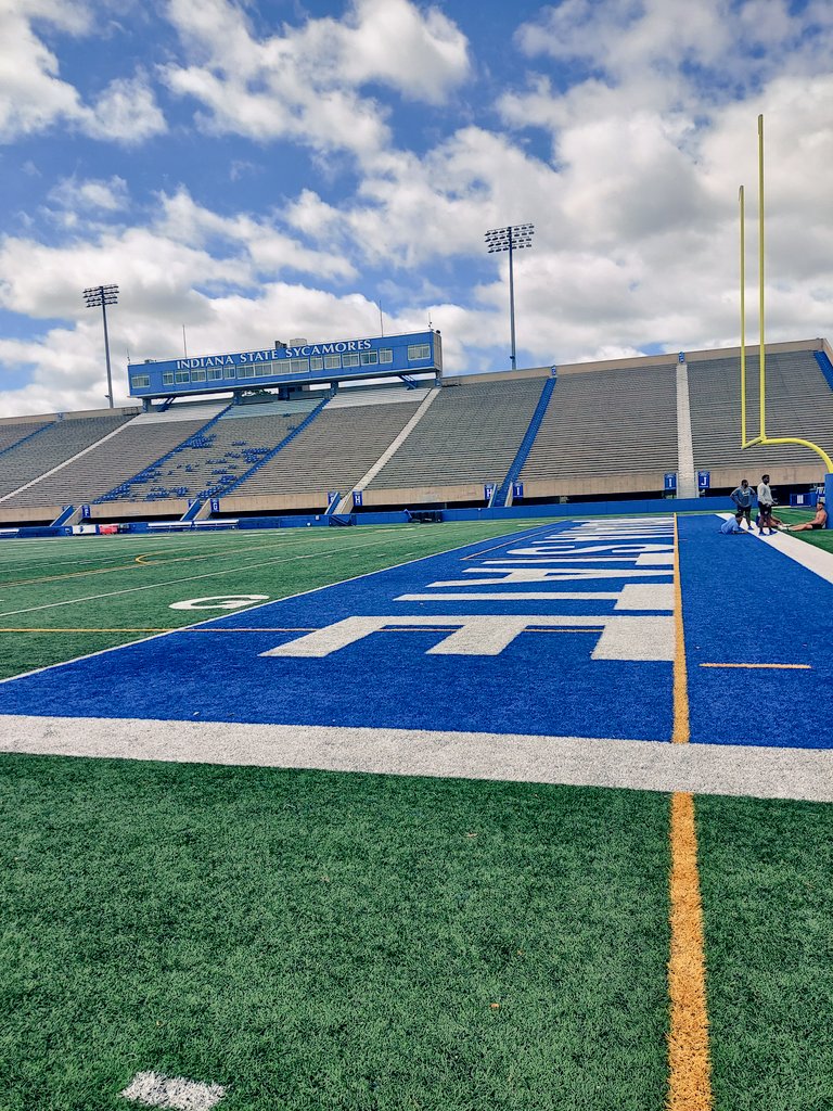 brady_geibel's tweet photo. Amazing morning in Terre Haute today, visiting @IndStFB! Thank you, @CoachBath, for everything you did for us this morning!! Looking forward to staying in touch!  @CmalryMallory @Coach_UQB @SycamoreFBRec #MarchOn #LeaveNoDoubt https://t.co/Ntwl6KxB27