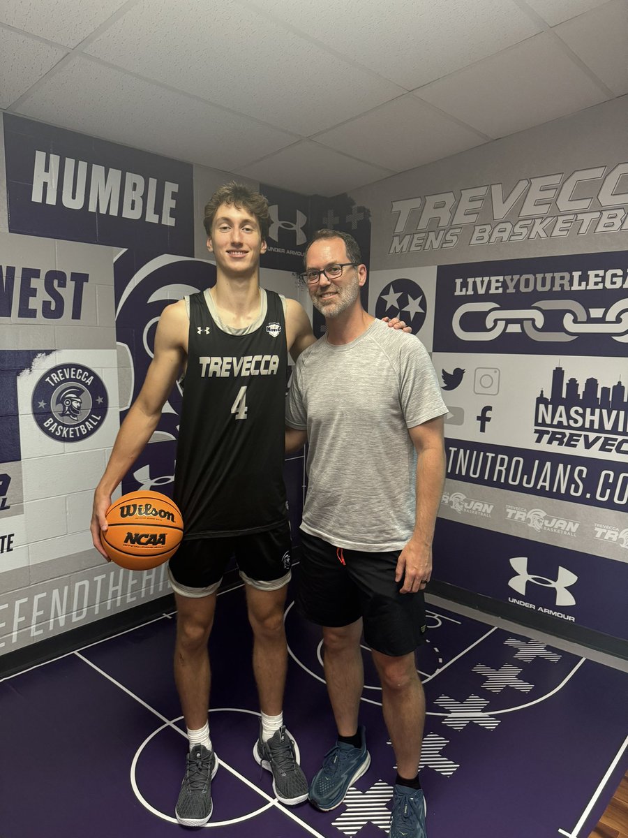 Big thanks to <a href="/Coach_Carroll/">Kevin Carroll</a> for the invitation to tour Trevecca Nazarene University and learn more about their program! <a href="/Pro1Basketball/">Pro One Basketball</a> @homewood_hoops <a href="/egarrison_/">Elijah Garrison</a> <a href="/DannyServick/">Danny Servick</a>