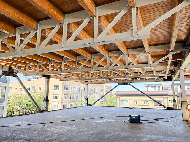 CKCPS's tweet photo. The #mixeduse development project, #PressBlocks, has made significant progress in #Portland, #Oregon. The concrete #residential tower is halfway up at level 11, While the #masstimber &amp; #bucklingrestrainedbrace (BRB) is up on the #office building.

#24stories #Concrete  #CKC https://t.co/axaqQmKYhT