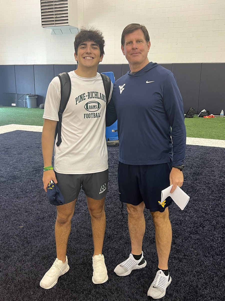 Awesome time in Morgantown this morning at <a href="/WVUfootball/">West Virginia Football</a> workout! I charted very well and got some great insight. Thank you <a href="/TuckerDonati/">Tucker Donati</a> <a href="/CoachTThompson/">Tony Thompson</a> <a href="/NealBrown_WVU/">Neal Brown</a> <a href="/CoachKoonz/">Jeff Koonz</a> for having me and showing me around, I am excited to be back soon! <a href="/Coach_LeDonne/">Dr Jon LeDonne</a> <a href="/HKA_Tanalski/">Adam</a>