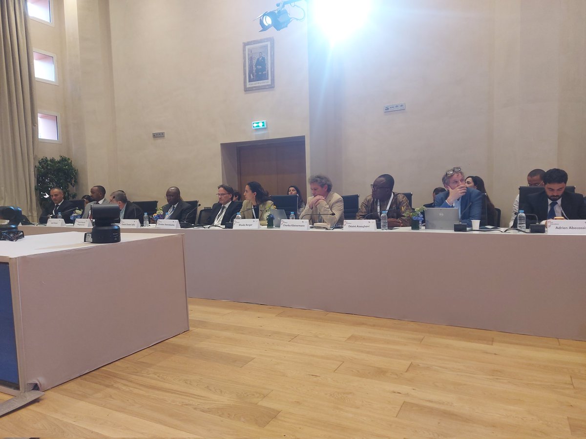 RaphaelDanglade's tweet photo. The @AfricaEuropeFdn participated to the 1st edition of the #ATLASLab to enhance the Africa-Europe #Agrifood Partnership: (1) Priorise smallholder farmers; (2) Align EU programming with AU's frameworks and priorities; (3) Include food systems into NDCs ahead of COP30 https://t.co/79D5YKPpqd