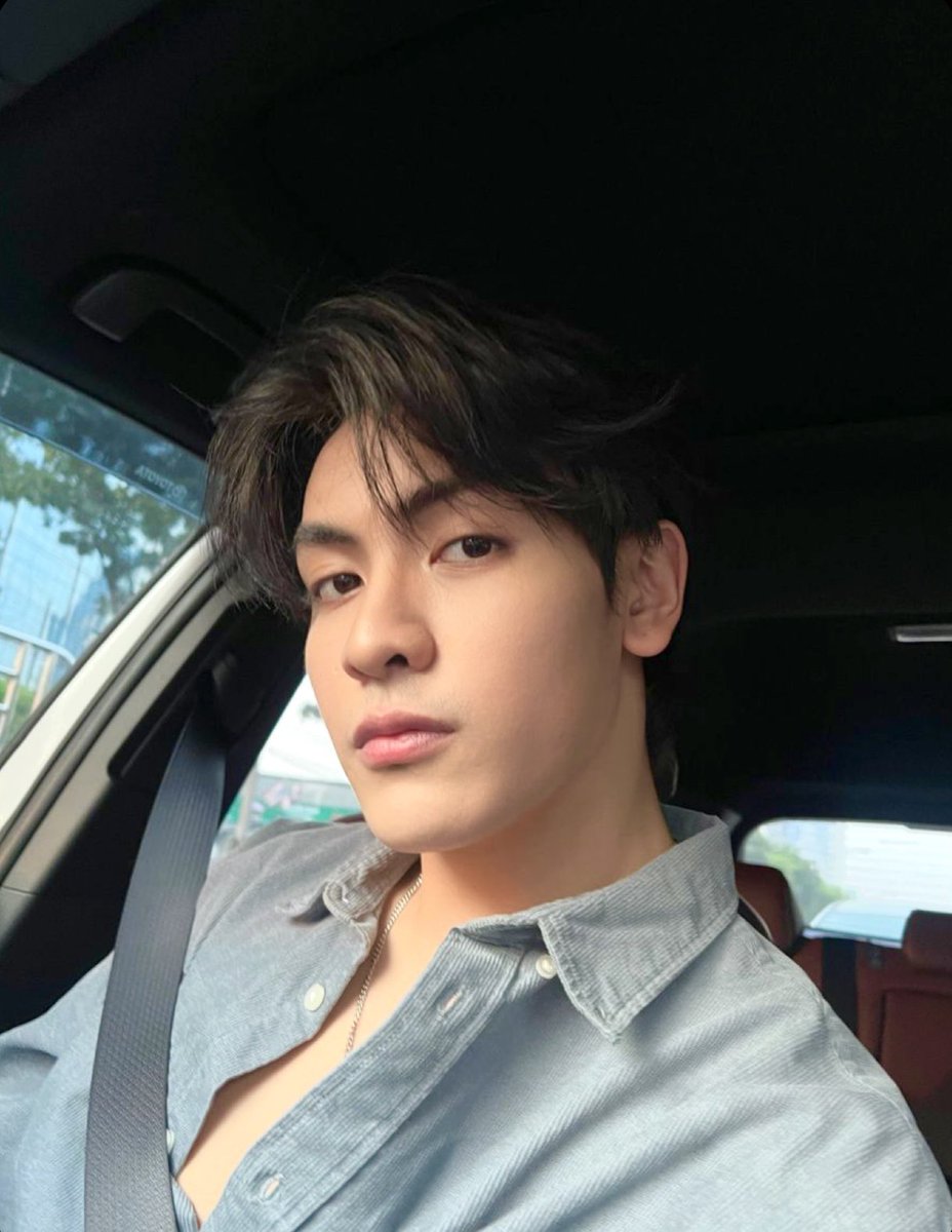 arin tweet media