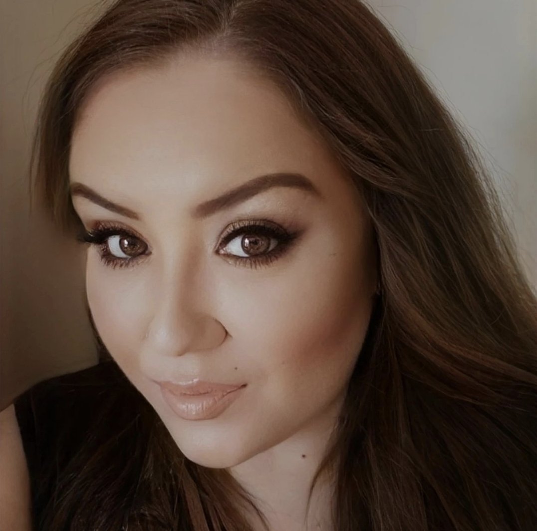 GirlSheree's tweet photo. 🎶 not your barbie girl, I'm living in my own world 🎶😇
#musiclover #notyourbarbiegirl #selfielover #singlestatus #music #livinginmyownworld #selfiepic #singleaf #musiclovers #youcanttouchmethere #selfiestagram #singleforever #musicislife #youcanttouchmybody #selfiemode #single https://t.co/eqqOj95ORD