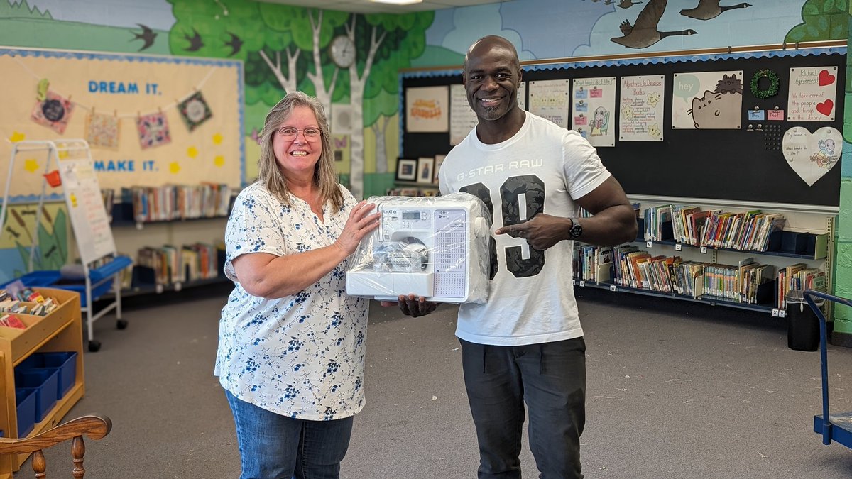 OriginalRoland's tweet photo. Spreading the love of sewing with a machine donation to our friends at @MillersGrovePS. Thanks for having us.🙏🏿#SewingStudioClasses. @PeelSchools @mrd235 https://t.co/4kEa1W2bYC