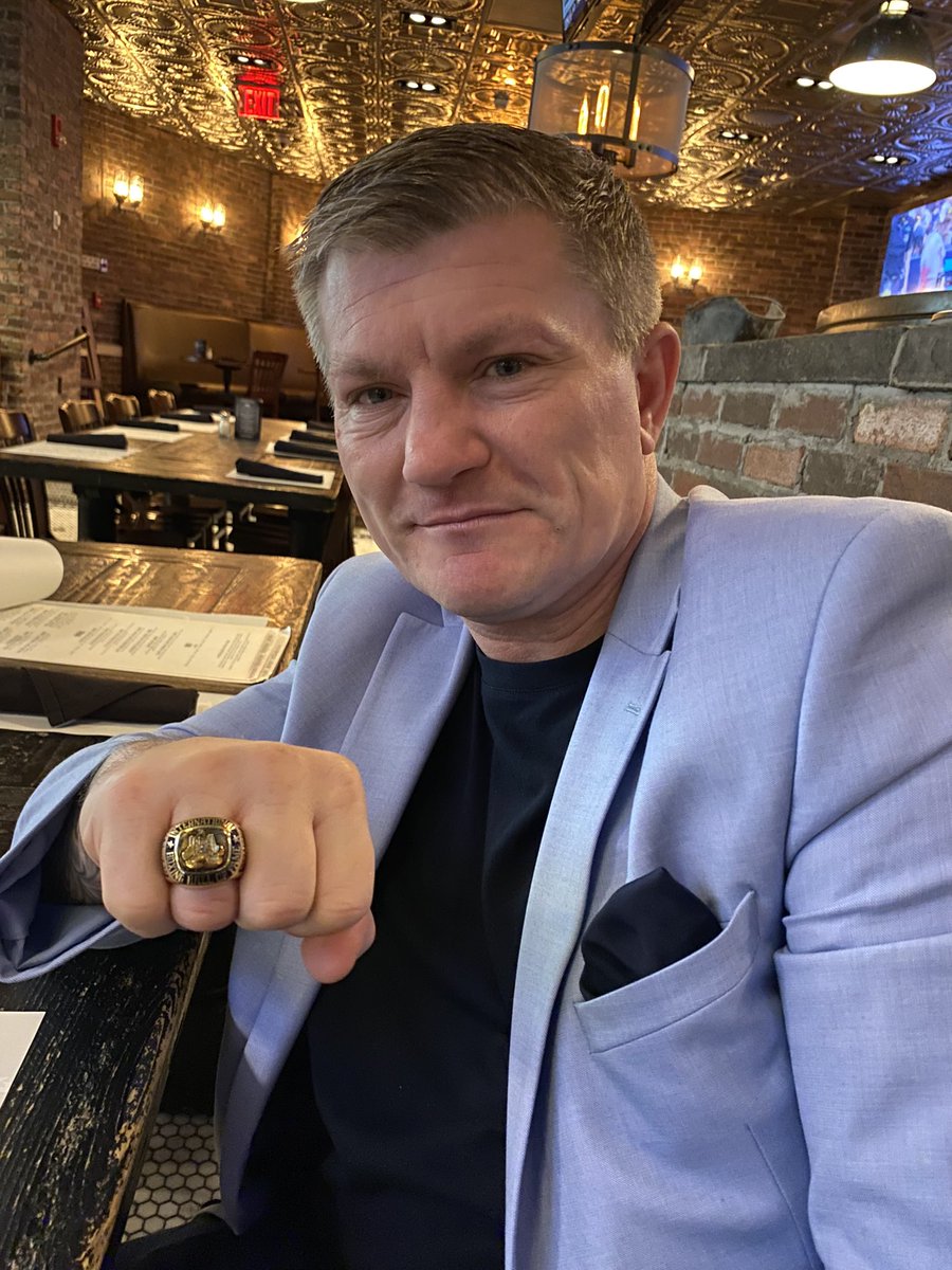 Ricky Hatton MBE tweet media