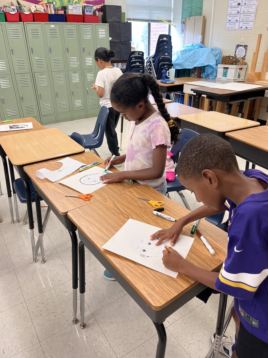 gilbert_annette's tweet photo. We had a “hair raising “ steam day @HeardMixon ASAP Summer camp…. Great job 👏🏽!!😎#ncssbethebest @DeenajSams https://t.co/iOF2CK8cXx