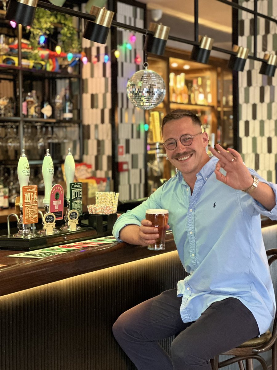 DuttonsBramhall's tweet photo. To all beer enthusiasts! 🍻 

Don't miss out on this special promotion at Duttons - buy 6 pints of our very own brewer beers and receive the 7th pint on us! Visit us today and take advantage of this limited-time offer.🍺 See you all at the bar 👌

https://t.co/vzn0wqRFj3 https://t.co/BPWgw3xpnC