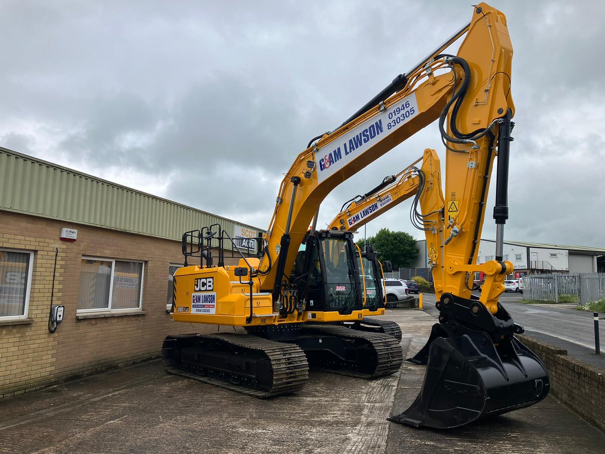 ScotJCB's tweet photo. A huge thank you to G &amp; AM Lawson on the purchase of their new JCB 140X and JCB 220X excavators!😍 Good luck with your new machines!💛 

📸 Michael Robinson, Carlisle depot

#scotjcb #jcb #construction #scottishconstruction #constructionequipment #heavymachinary #excavators https://t.co/vlm0tsTZ0Q