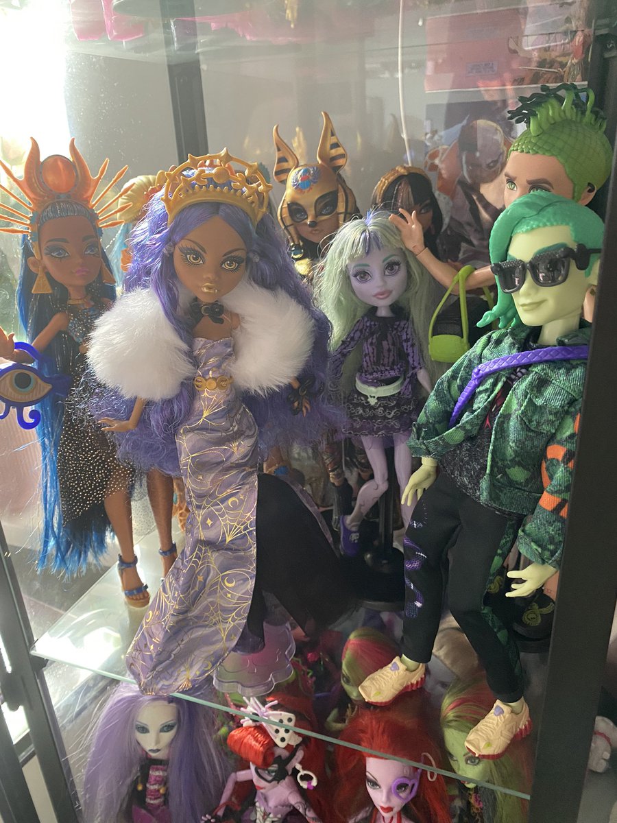 aster😋 tweet media