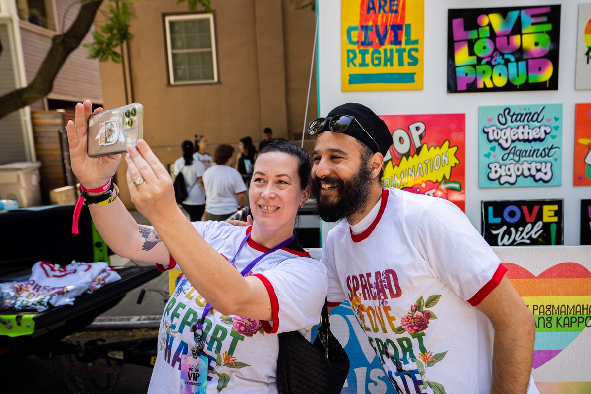 CCSWG's tweet photo. 🌈 Proud to stand against hate and support the LGBTQ+ community at @sacpride with @calcivilrights! Together, we rise above hate. If anyone in California experiences any acts of hate or discrimination, call 833-8-NO-HATE to get support. #CAvsHate #SacPride https://t.co/94F8yXrHst