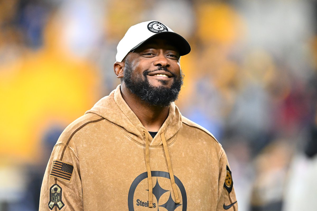 brgridiron's tweet photo. Mike Tomlin and the Steelers have agreed to a 3-year contract extension, per @AdamSchefter https://t.co/SBxt7XUaW5