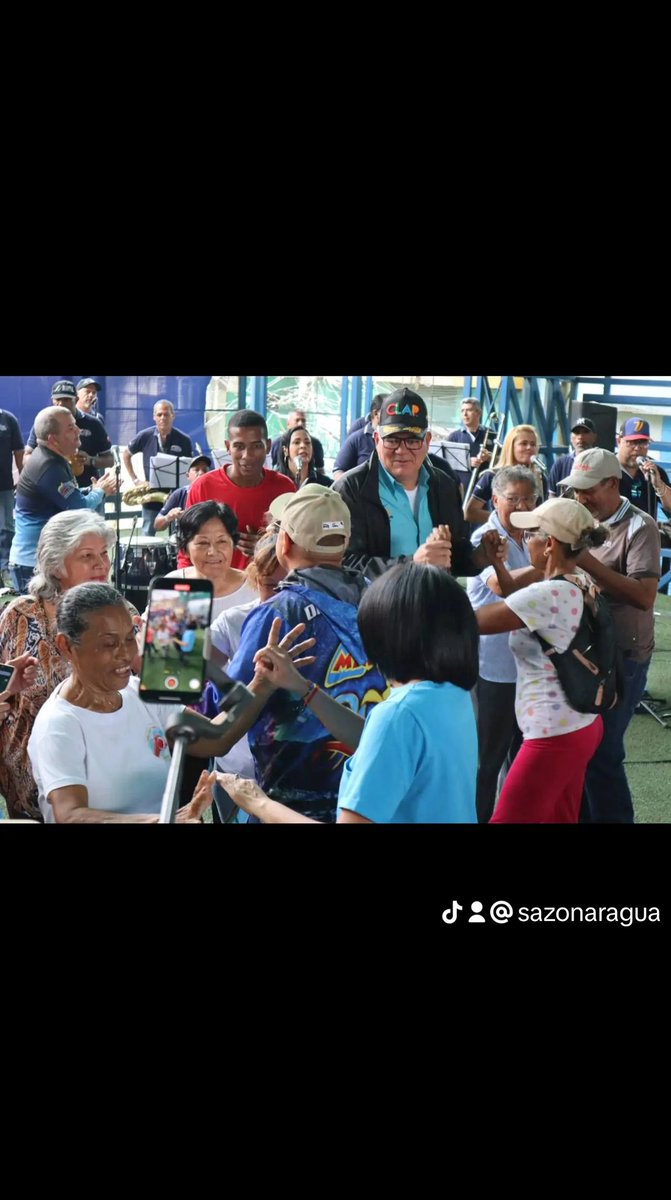 Abuelos y Abuelas, CLAP Especial Saludable, 📦CLAP FP/TM
#EnAraguaGanaMaduro 
 @ConMaduroMas_
<a href="/fundaproalarag/">Fundaproal Aragua</a> 
<a href="/FundaproalO/">Fundación Programa de Alimentos Estratégicos</a> 
<a href="/MelendezPedro86/">Pedro Meléndez</a>