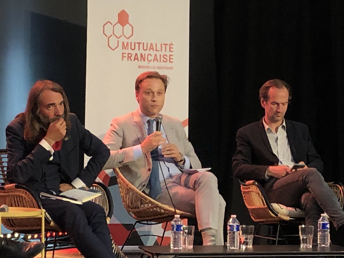 MutNaquitaine's tweet photo. #IA en santé  : Alexis_Thomas_h , DG par intérim au @CHUBordeaux évoque les différents usages de l’IA dans son établissement, à savoir : détection, prédiction, recherche. https://t.co/bv8Xy1eG7z