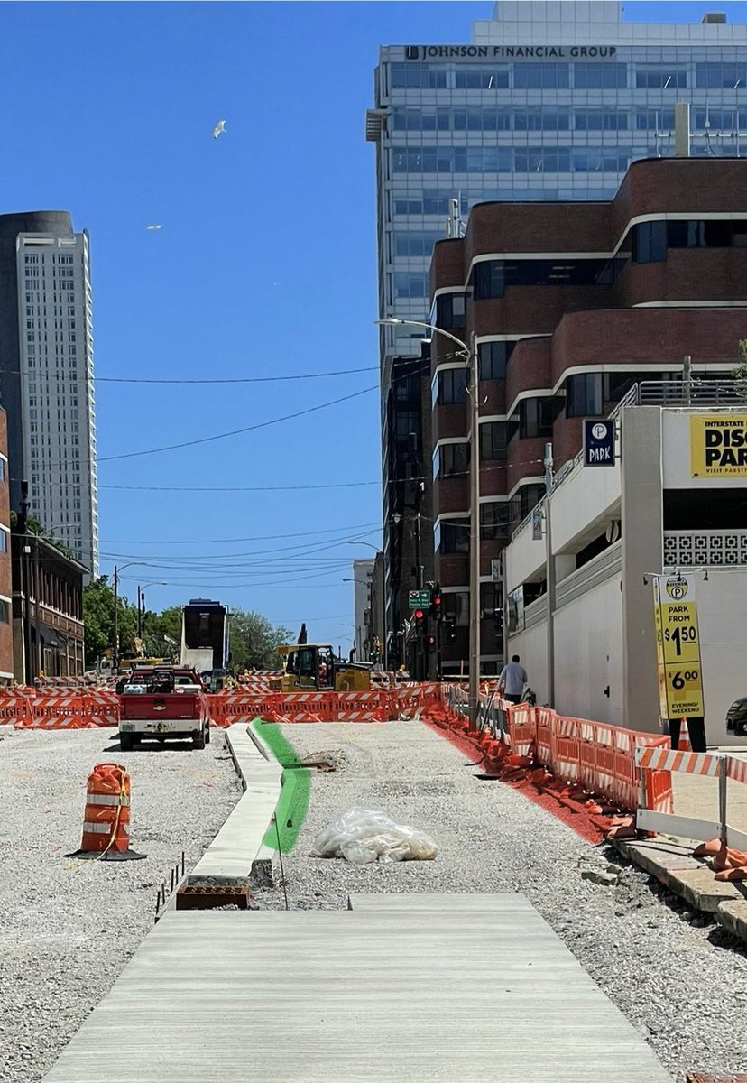 milwaukeedpw tweet picture