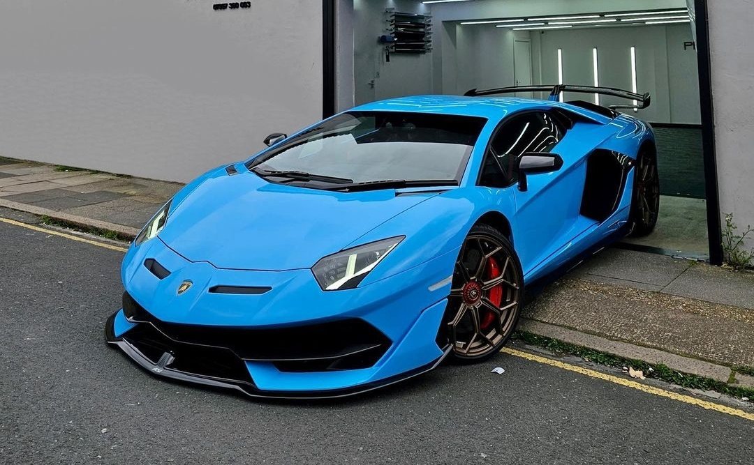DailyLamboTM's tweet photo. Lamborghini Aventador SVJ 🥶 https://t.co/XDH5xeXxus