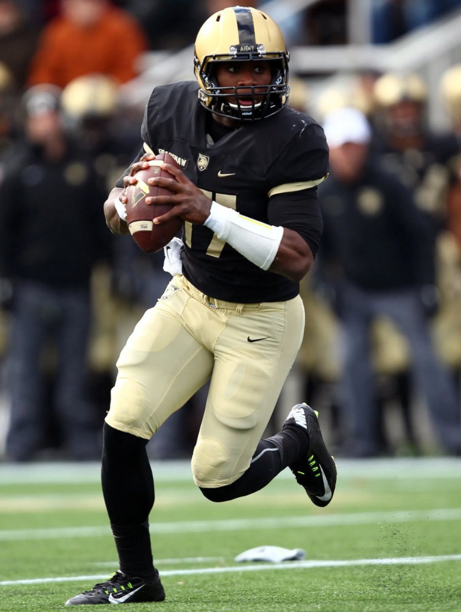 Malikai Millerāļø (@malikaimiller7) on Twitter photo #AGTG WHAT A BLESSING! After a great conversation with <a href="/Coach_romero18/">Dane Romero</a> I have received my first D1 offer to play QB!! <a href="/CoachGBryant/">Greg Bryant</a> <a href="/PrepRedzoneOK/">Prep Redzone Oklahoma</a> <a href="/CoachDominic77/">CoachDom</a> <a href="/Bdrumm_Rivals/">Brandon Drumm</a> <a href="/CKennedy247/">Collin Kennedy</a> <a href="/seancooper_C4/">Sean Cooper</a> <a href="/Elite11/">Elite11</a> <a href="/KelianMiller/">Kelian Miller</a> <a href="/Coach_Lew2/">Quindon Lewis</a> <a href="/KREFsportsTV/">KREFSportsTV</a> #AGTG WHAT A BLESSING! After a great conversation with <a href="/Coach_romero18/">Dane Romero</a> I have received my first D1 offer to play QB!! <a href="/CoachGBryant/">Greg Bryant</a> <a href="/PrepRedzoneOK/">Prep Redzone Oklahoma</a> <a href="/CoachDominic77/">CoachDom</a> <a href="/Bdrumm_Rivals/">Brandon Drumm</a> <a href="/CKennedy247/">Collin Kennedy</a> <a href="/seancooper_C4/">Sean Cooper</a> <a href="/Elite11/">Elite11</a> <a href="/KelianMiller/">Kelian Miller</a> <a href="/Coach_Lew2/">Quindon Lewis</a> <a href="/KREFsportsTV/">KREFSportsTV</a>