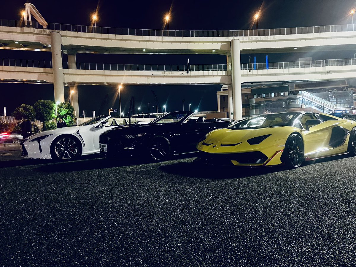 Moxxchabin's tweet photo. 夏に向けて車を揃えた https://t.co/jKIE6UF7u6