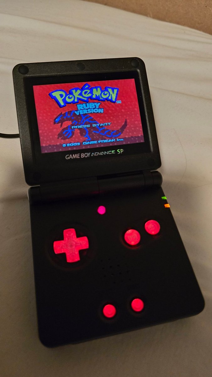 The Legendary Lyn tweet media