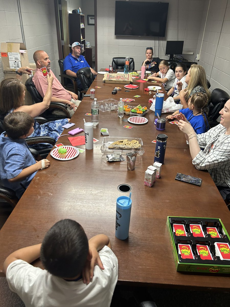 allyson fallman tweet media