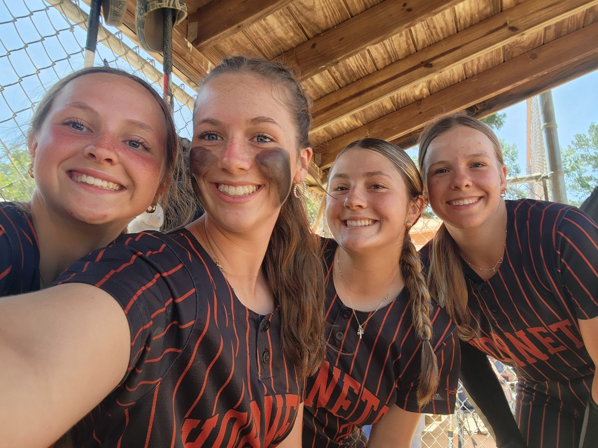 Lady Hornets 2026 (@ladyhornets2026) on Twitter photo Great weekend on the dirt! A lot of amazing coaches stopped by to watch us play! Congrats <a href="/horsley_2026/">Hannah Horsley</a> for her 2 ๐ฃ๐ฃ and <a href="/LaneyPoulos/">Laney Poulos</a> for her 1st ๐ฃ! Back at it in 2 weeks <a href="/ConnectSports_/">Connect Sports</a> Scenic City Summer Showcase. Great weekend on the dirt! A lot of amazing coaches stopped by to watch us play! Congrats <a href="/horsley_2026/">Hannah Horsley</a> for her 2 ๐ฃ๐ฃ and <a href="/LaneyPoulos/">Laney Poulos</a> for her 1st ๐ฃ! Back at it in 2 weeks <a href="/ConnectSports_/">Connect Sports</a> Scenic City Summer Showcase.