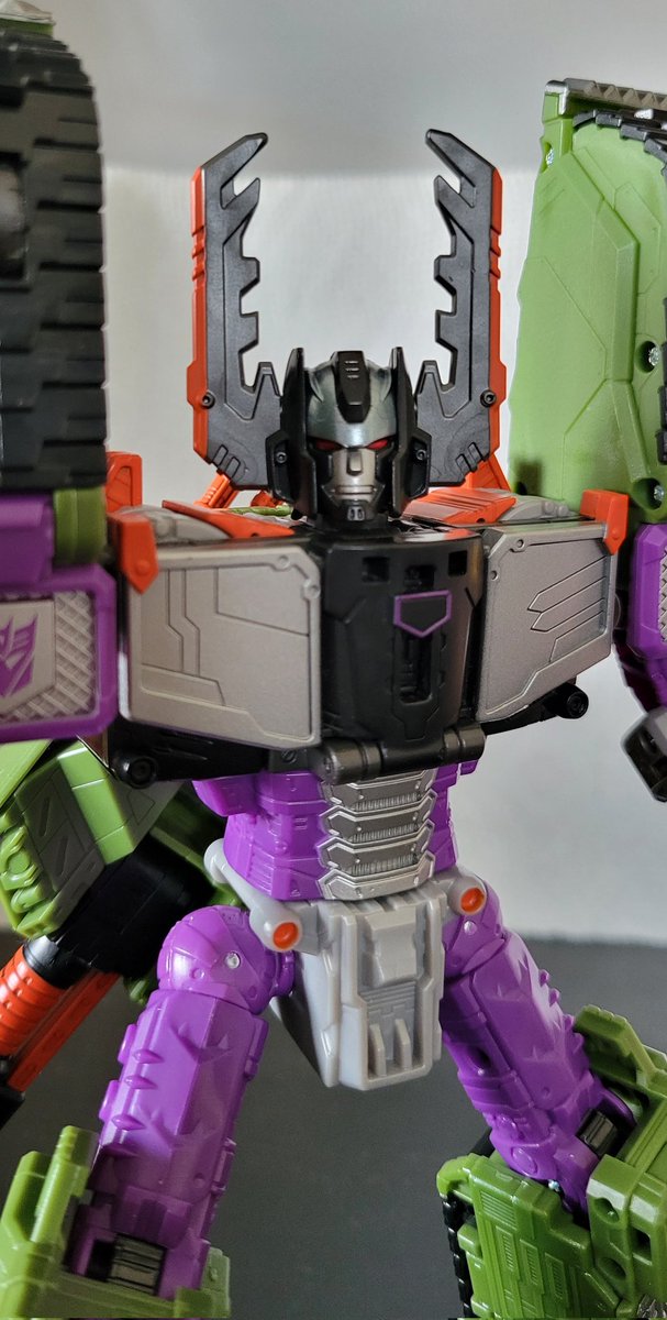 Logans TFs tweet media