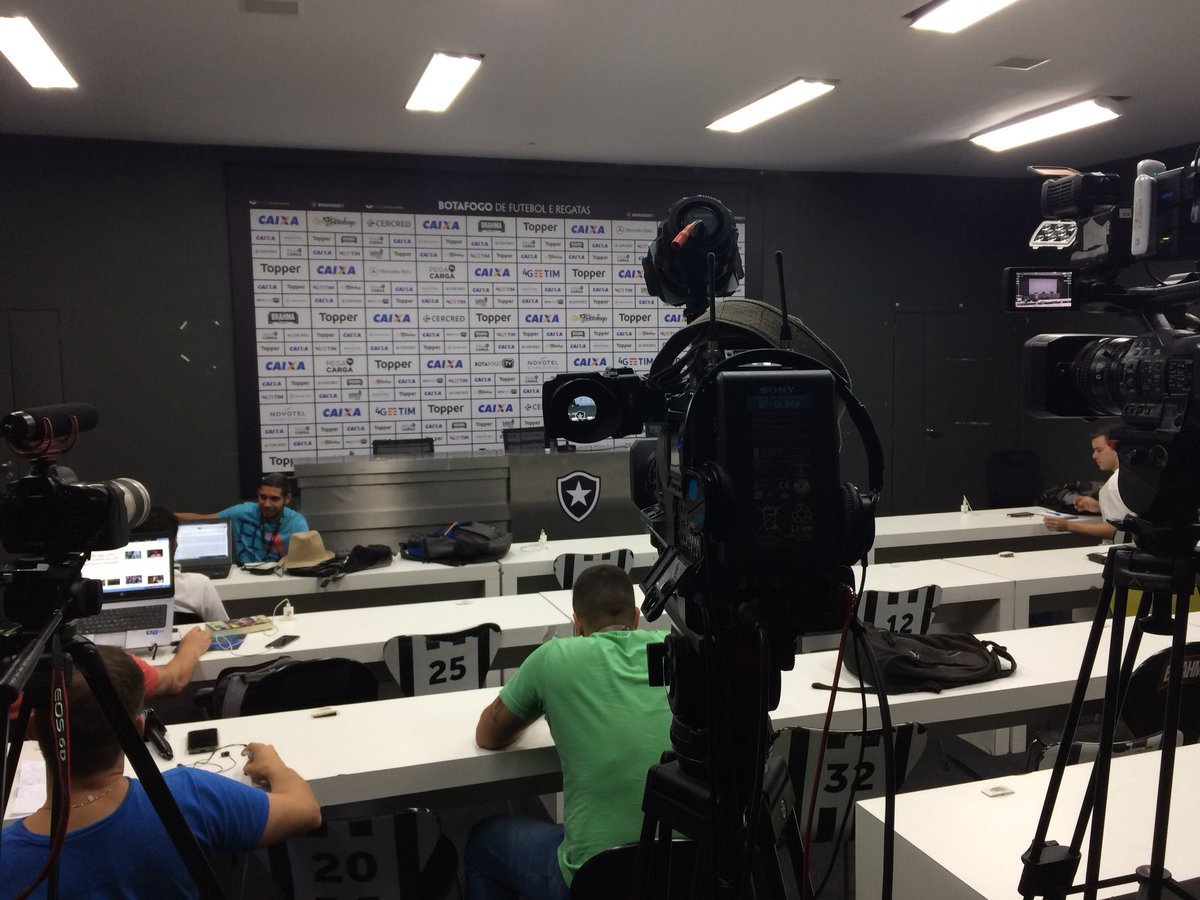 Tenho nojo de ser botafoguense da Silva tweet media
