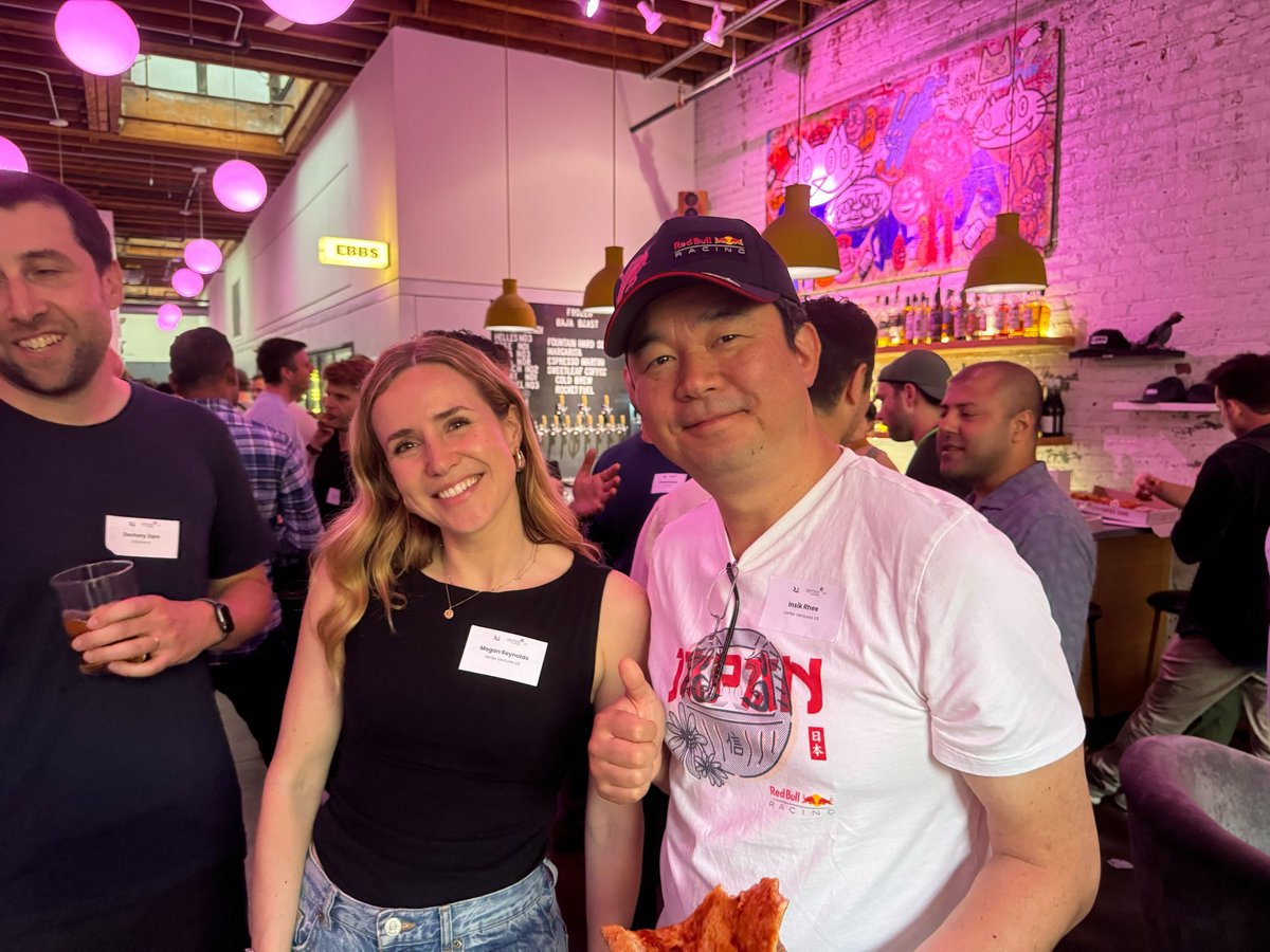 Megan Reynolds 👩‍💻 tweet media