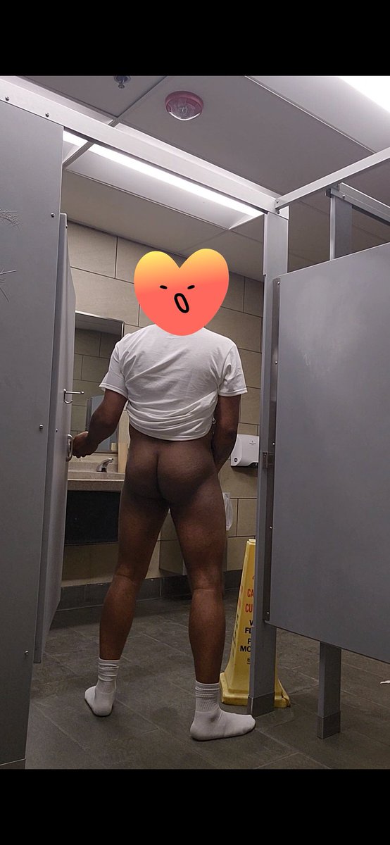 BBCkinkFreak666's tweet photo. Feels good to bad, maybe someone can walk in and help me out

#publicnudity #ehibit #exhibitionist #malenude #nude #fkk #sexyman #male #ass #bubblebutt #butt #BBC
#exhibitions #spycam  #voyeur #public_exhibitionist  #publicbulge  #nakedinpublic #publicmastrubation https://t.co/N3TWrrO1hZ