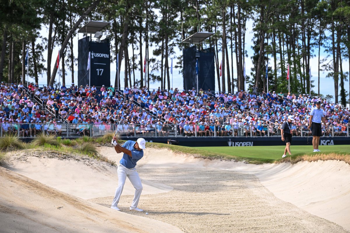 KylePorterNS's tweet photo. Monday at Pinehurst looks like Saturday at LACC. https://t.co/dKUA0VIrT3