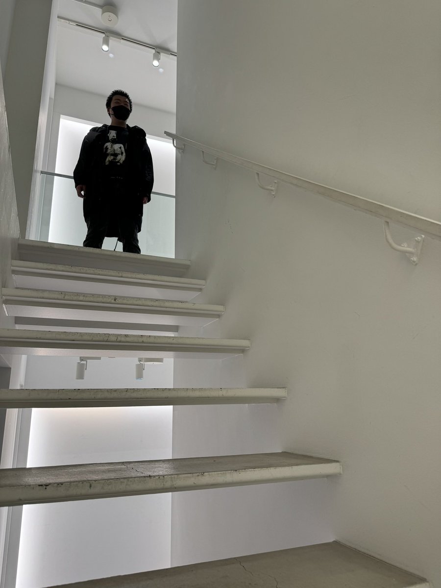 enjoyRope's tweet image. 2024.3.30 Hajime Kinoko The Marrow of Ropes at AKIO NAGASAWA Gallery AOYAMA

#HajimeKinoko
#一鬼のこ
#縄の髄
#ロープアート
#緊縛
#縄
#AKIONAGASAWAGalleryAOYAMA