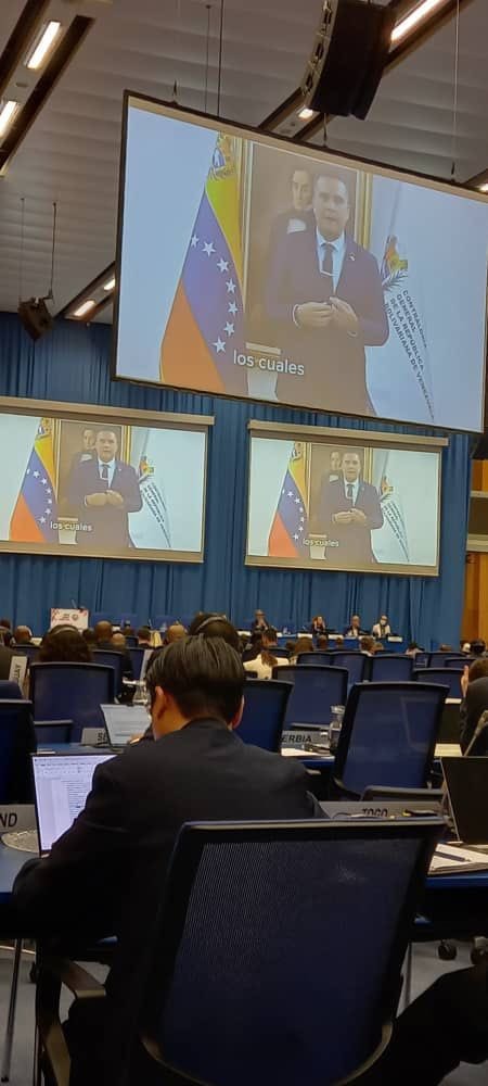 CGRVenezuela's tweet photo. Venezuela participa en el 15.° Período de Sesiones del Grupo de Examen de la Aplicación del Mecanismo de Examen de la Conferencia de los Estados Partes de la Convención de las Naciones Unidas contra la Corrupción que se lleva a cabo en la sede de la ONU, en Viena, Austria. https://t.co/MS8GCtDyX0
