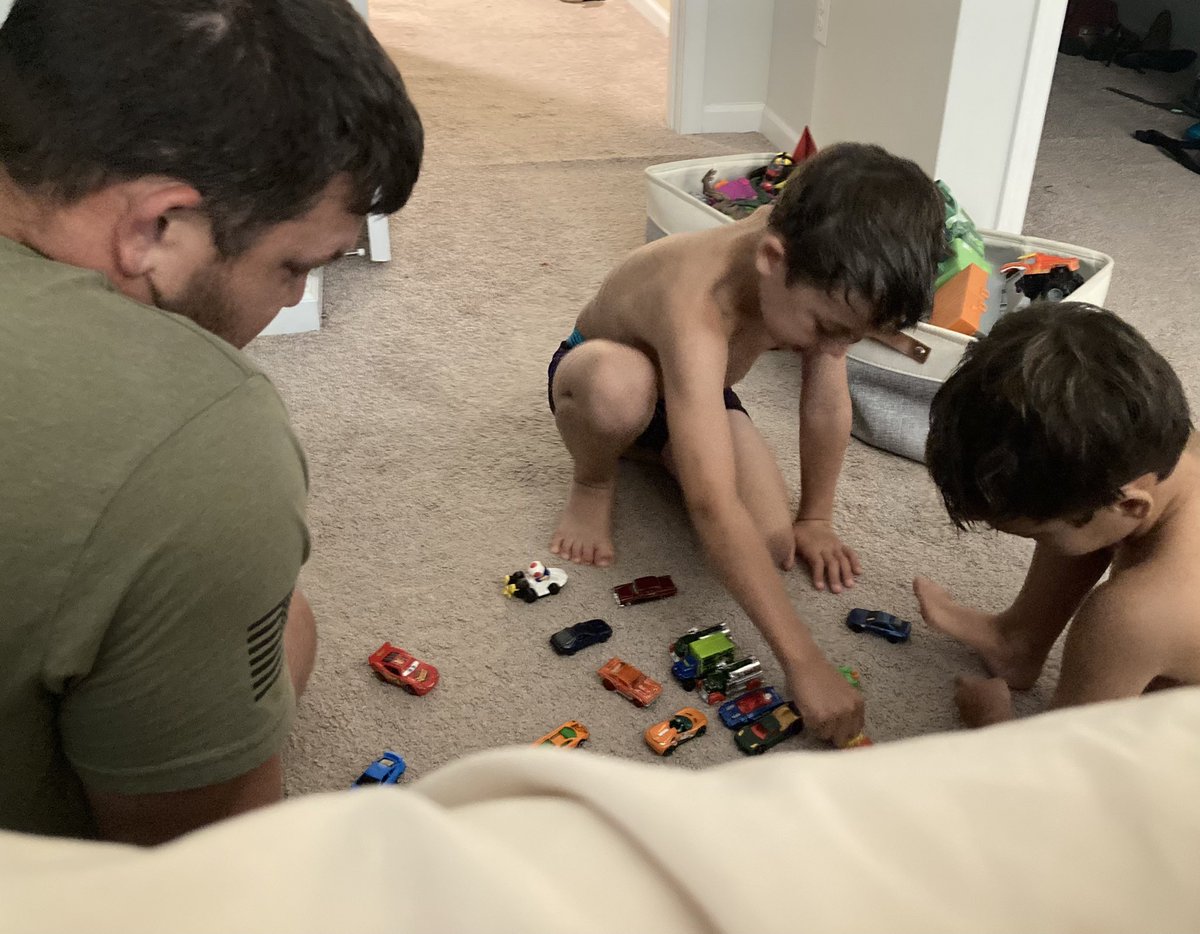 celiajane03's tweet photo. @CoachdeMonte #1 job is always at home!!!! Theyโre strategizing and writing plays, their hot wheels are the Xโs and Oโs tonight! ๐คฃ #LifeWithCoach #DaddyFirst #HisBiggestFans https://t.co/W5Pd0WGBDo