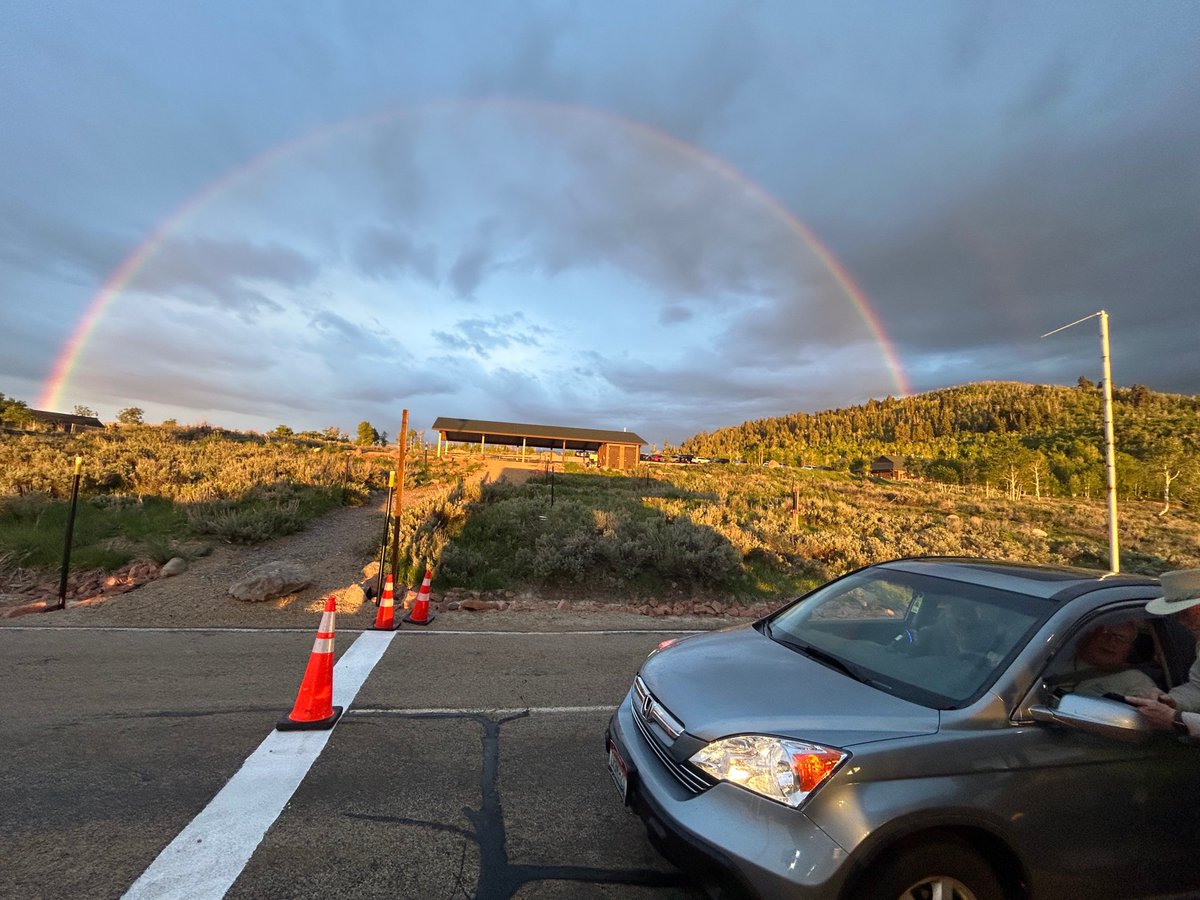 KSL5TV's tweet photo. Thanks for all the late spring photos from around the state as temperatures heat up. Here is one from Heber Valley from somebody who didn't want their name used.
#AsYouSeeIt #KSLTV

See more and submit your own at https://t.co/hMzyNz900Z https://t.co/TyY3wS7P6t
