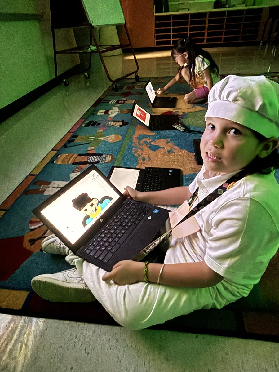 CounselorCRS's tweet photo. Opportunity Hour anyone? Graphic Design, Digital Exploration, Creative Drawing and Jewelry Making are just a few options for our campers to explore. @AldineES_Summer @KujawaES_AISD #ChooseYourDestination #OpportunityHour https://t.co/RnZ1mcfoN6
