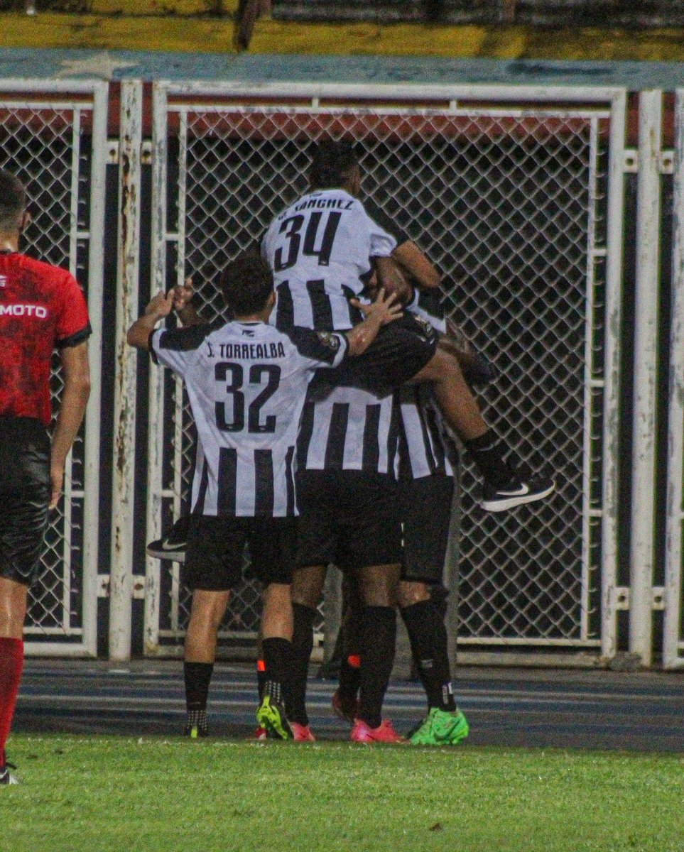 Zamora Fútbol Club tweet media