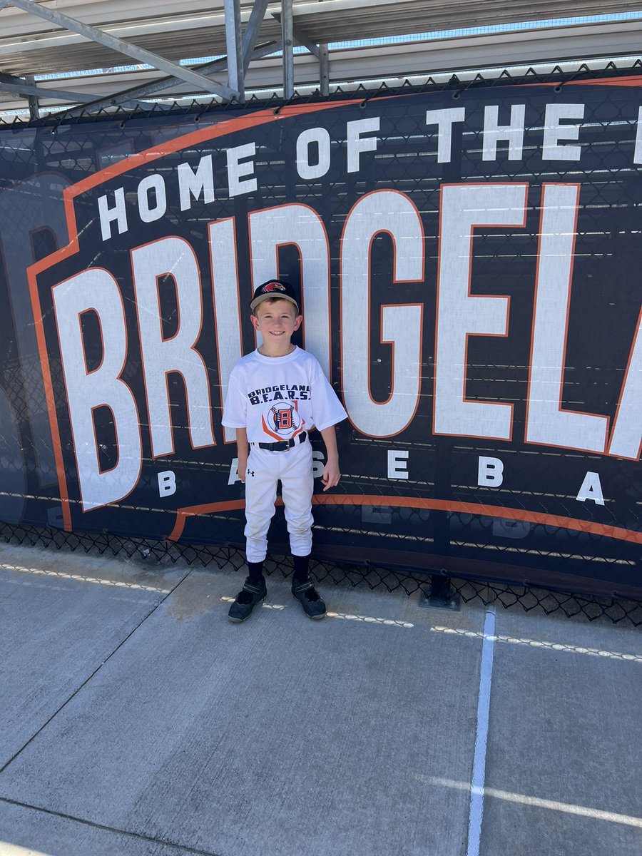 kinderJessSouth's tweet photo. Bridgeland baseball camp for big bros last week and softball camp for little sister this week. We’ve had a busy summer so far @BridgelandBsb @Bridgeland_SB https://t.co/cSaSBvNwS7