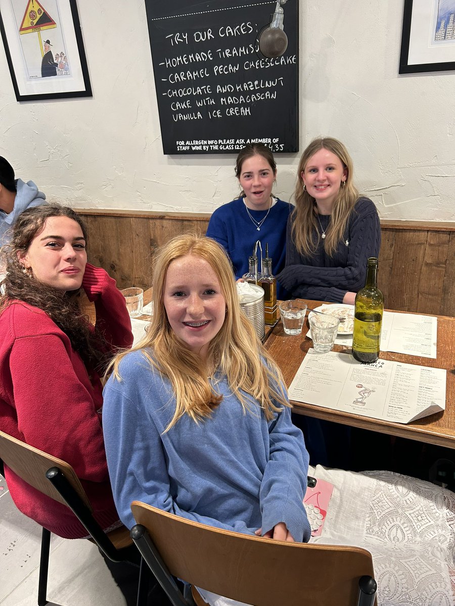 FettesClassics's tweet photo. We had a lovely evening with the Fourth Form Classics students - pizza and a quiz. Well done to the winning team! https://t.co/GLiOSGohVd