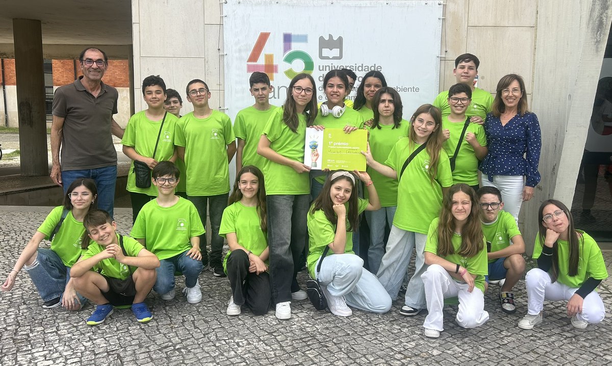 aj_silva_lopes's tweet photo. Congratulations to my students! First place in the World Environment Day competition, promoted by the University of Aveiro :)) https://t.co/63jTqJDg2d