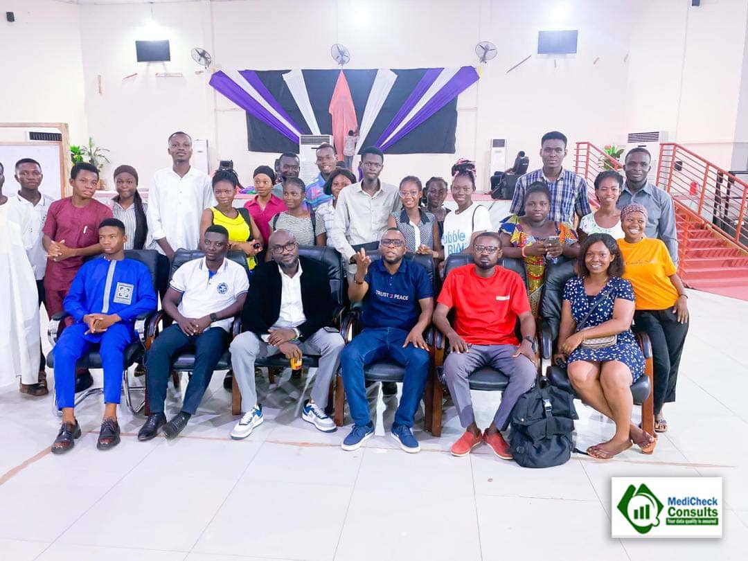 MedicheckC's tweet photo. 📢 Last Friday, June 7, 2024, UDS Tamale Campus students had an insightful orientation on Capacity Building in Research Tools Seminar by MediCheck Consults. A big step forward in enhancing research skills! 📚🔍 #UDSTamale #ResearchExcellence #MediCheckConsults #Orientation2024 https://t.co/JHwatZ4aBG