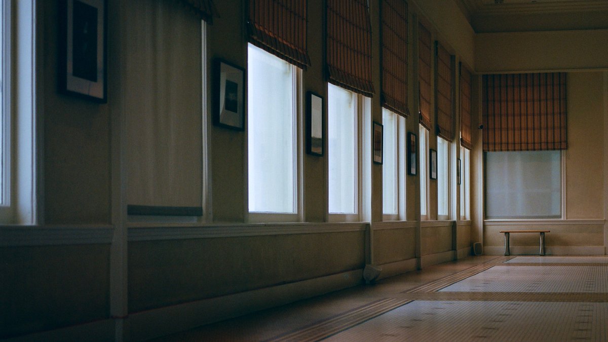"The Cliff House" (2023)
📸: Mamiya 7
🎞️: Kodak Portra 400
🌎: The Cliff House Restaurant (closed), San Francisco, CA