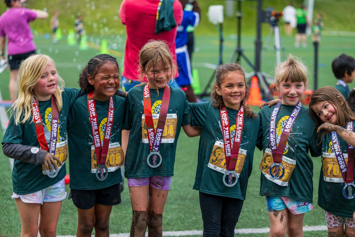 loopthelupe's tweet image. WOW! Loop the 'Lupe set new records in participation, sponsor fundraising, and volunteers, too. Head to the race website to see more awesome photos, results, and, PLEASE: help us finish off our fundraising for this year! loopthelupe.com @westseattleblog @WestSeattleCC