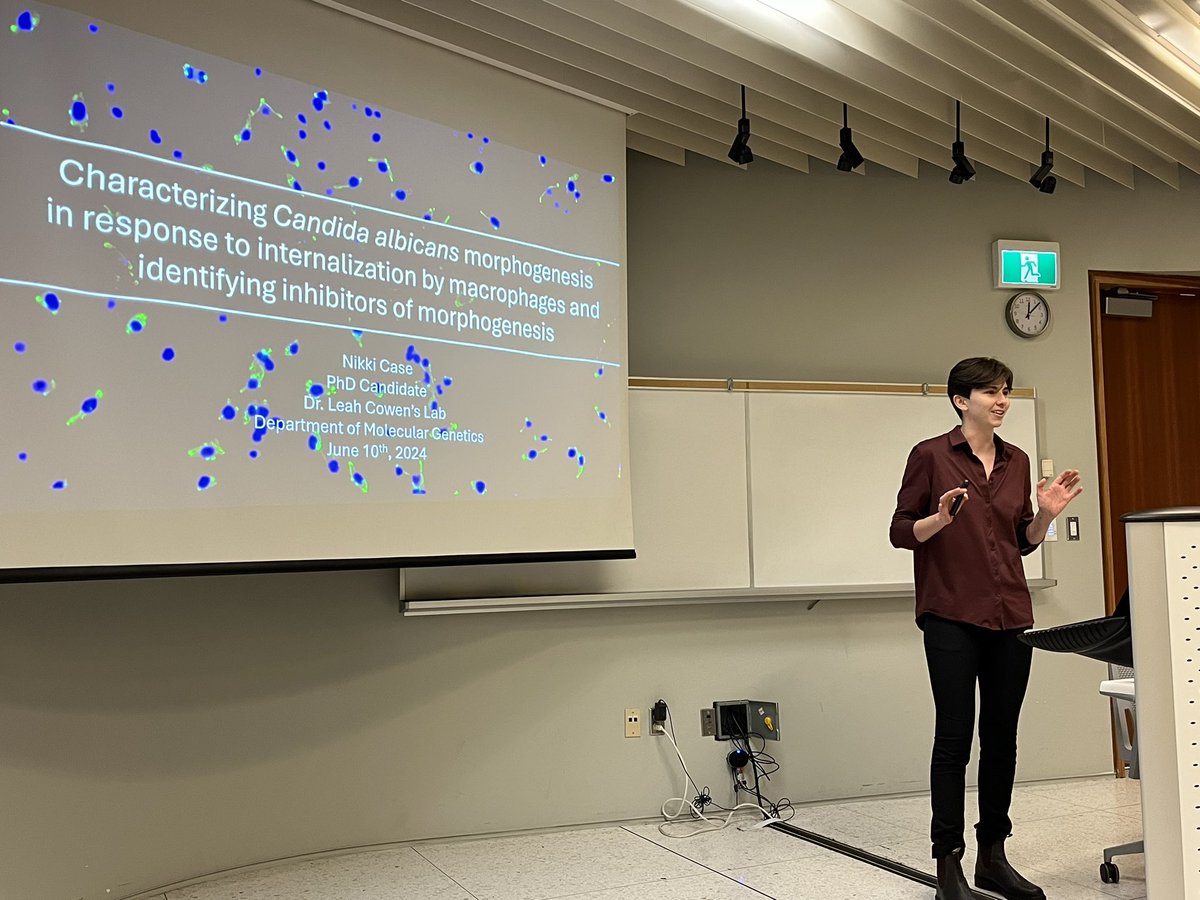 CowenLab's tweet image. Congratulations to the Cowen Lab’s most recent PhD graduate Nikki on an incredible defence 🧫🧬🔬🥼🧪